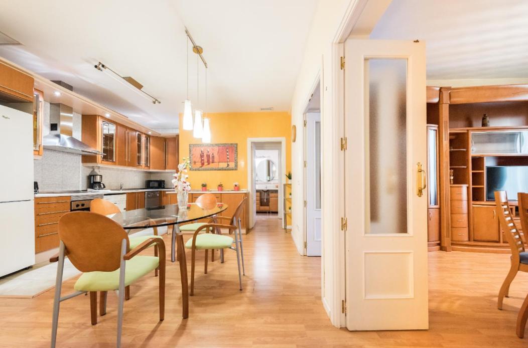 M&f Fuencarral Appartement Madrid
